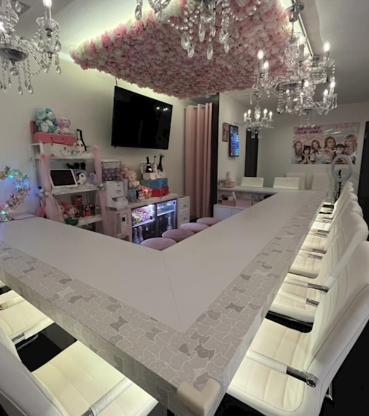 Cafe and Bar Trece(トレイス)