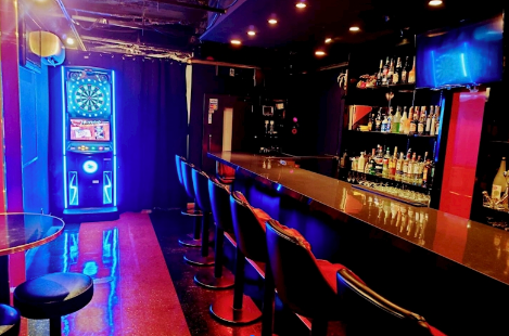Girl's Bar EBIEBI（エビエビ）錦糸町店
