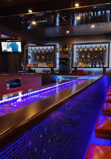 Centurion Space Girlsbar Monro （モンロー）